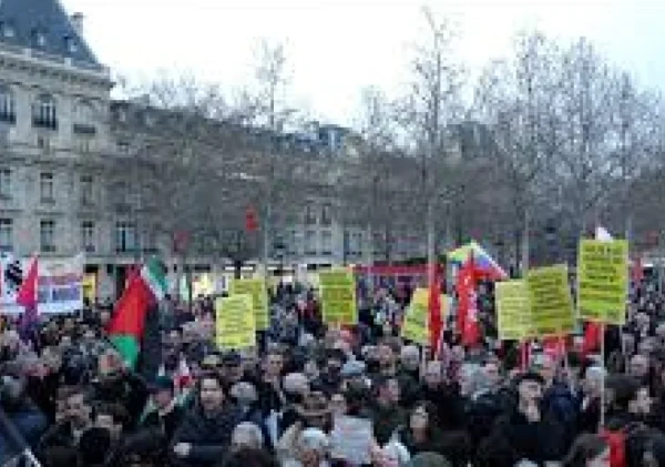 Eropa Terpecah Sikap Hadapi Serangan Amerika Serikat dan Israel ke Iran