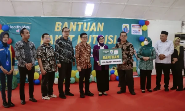 Indomaret Salurkan 250 Paket Nutrisi untuk Cegah Stunting di Lebak