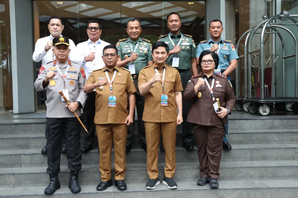 Kepemimpinan Gubernur Banten Andra Soni dan Wakil Gubernur Achmad Dimyati Natakusumah: Membangun Banten yang Lebih Maju dan Adil
