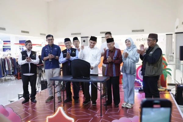 Wagub Banten Ajak Umat Muslim Bayar ZIS ke BAZNAS