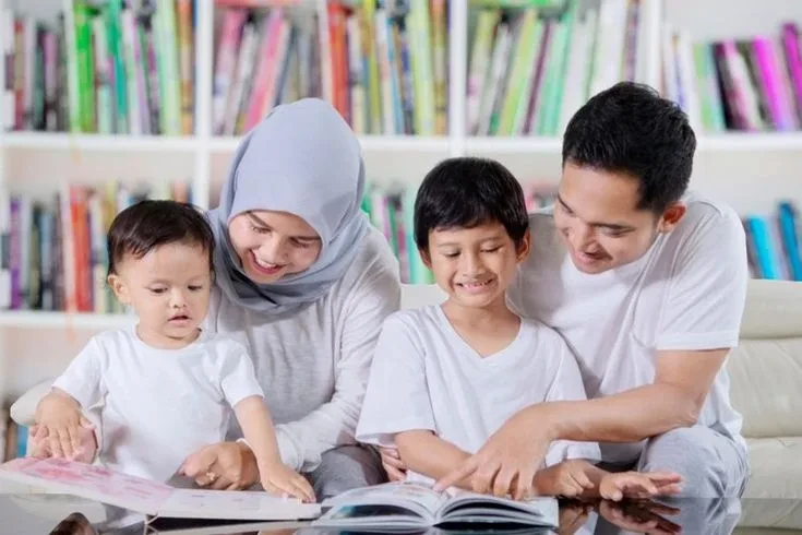 Rahasia Anak Cerdas dan Dekat dengan Orang Tua, Ternyata Berawal Dari Buku Cerita