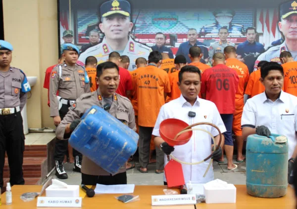 Operasi Penindakan Penyalahgunaan BBM Subsidi oleh Polda Banten: 11 Kasus Terungkap, 15 Tersangka Ditahan